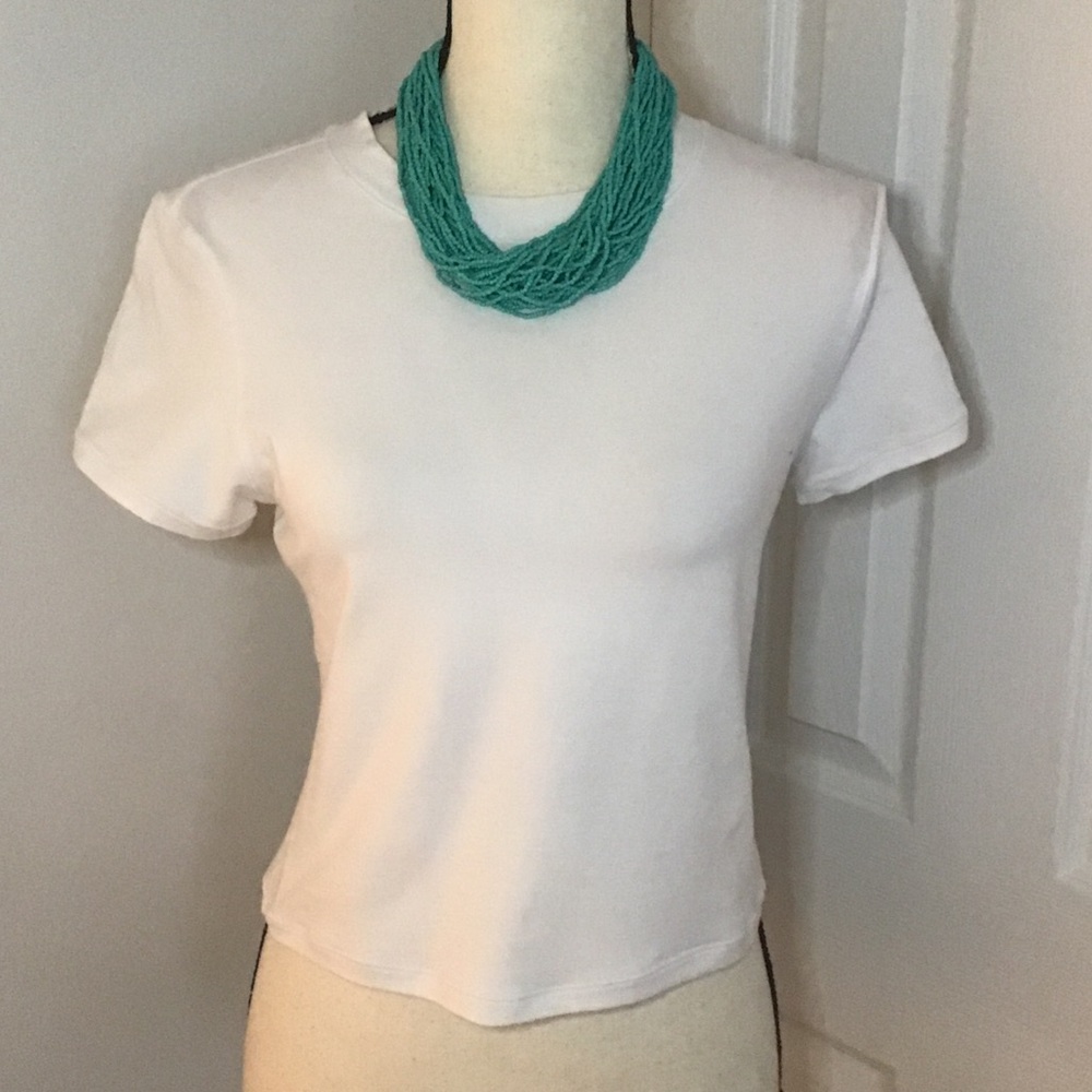 Crisp white stretch mid crop tee